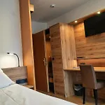 Charlotte Hotel 4*