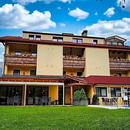 Charlotte Hotel 4*