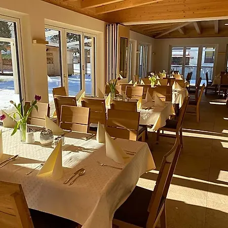 Charlotte Hotel 4*